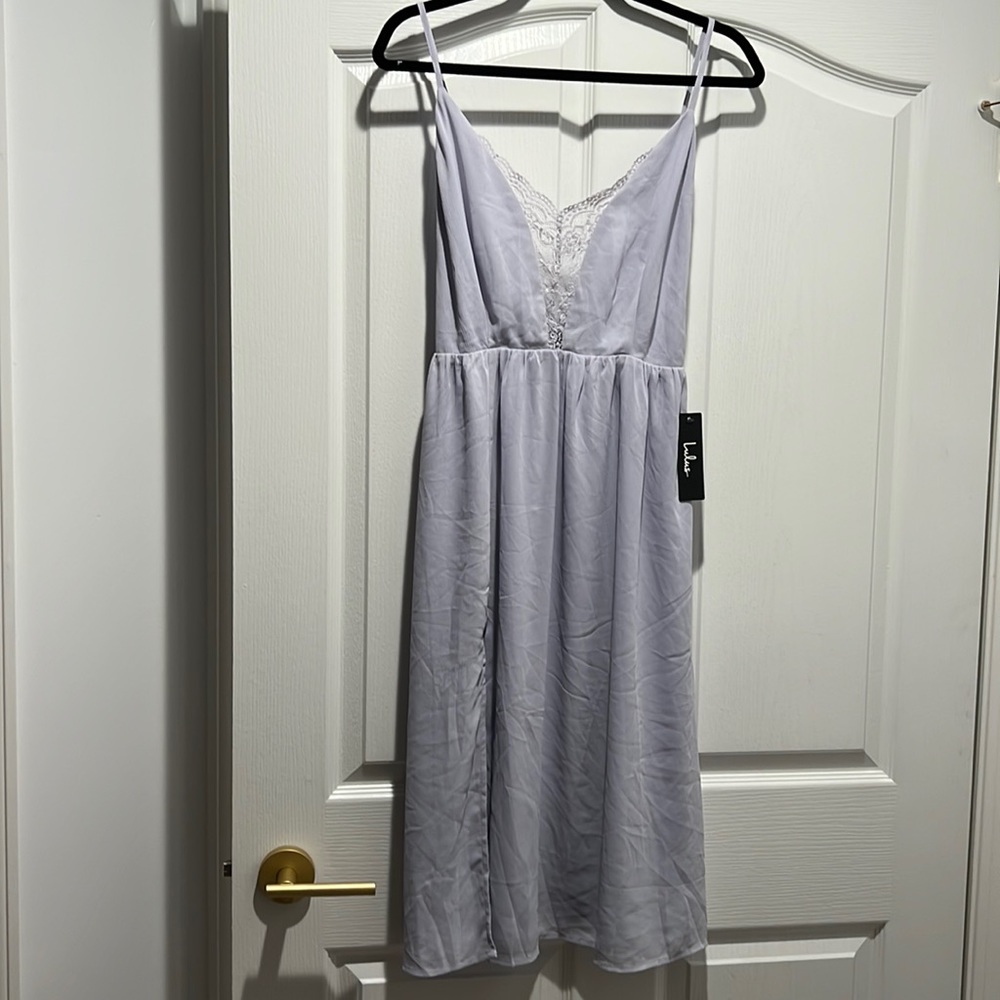 NWT Lulu’s dress purple size S Lace and low back